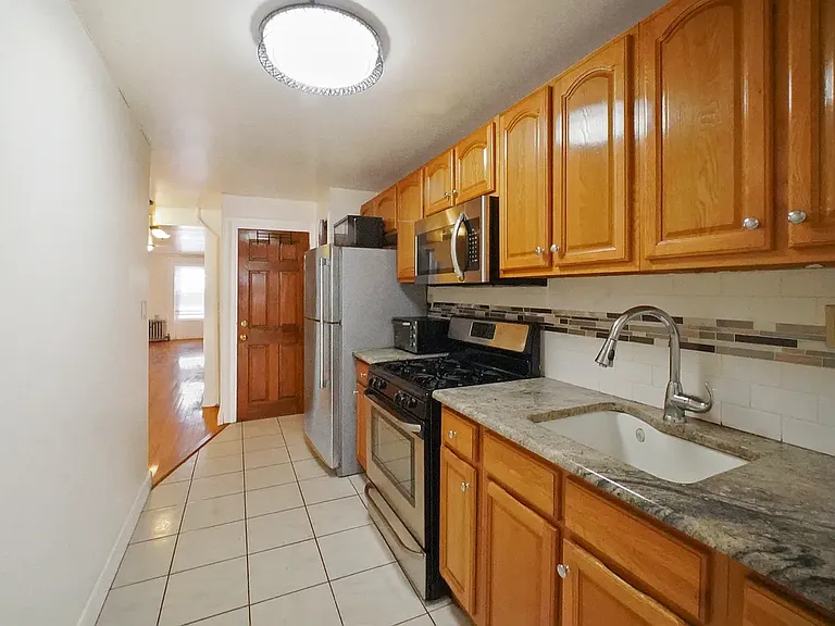 50 Van Buren St #1 — Photo 12