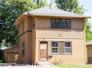 1926 S Summit Ave, Sioux Falls, SD 57105