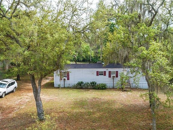 3rd image of 25570 SE 152nd Pl