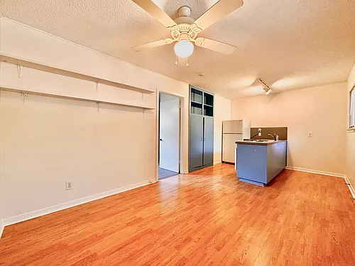 2711 Hemphill Park Photo 1