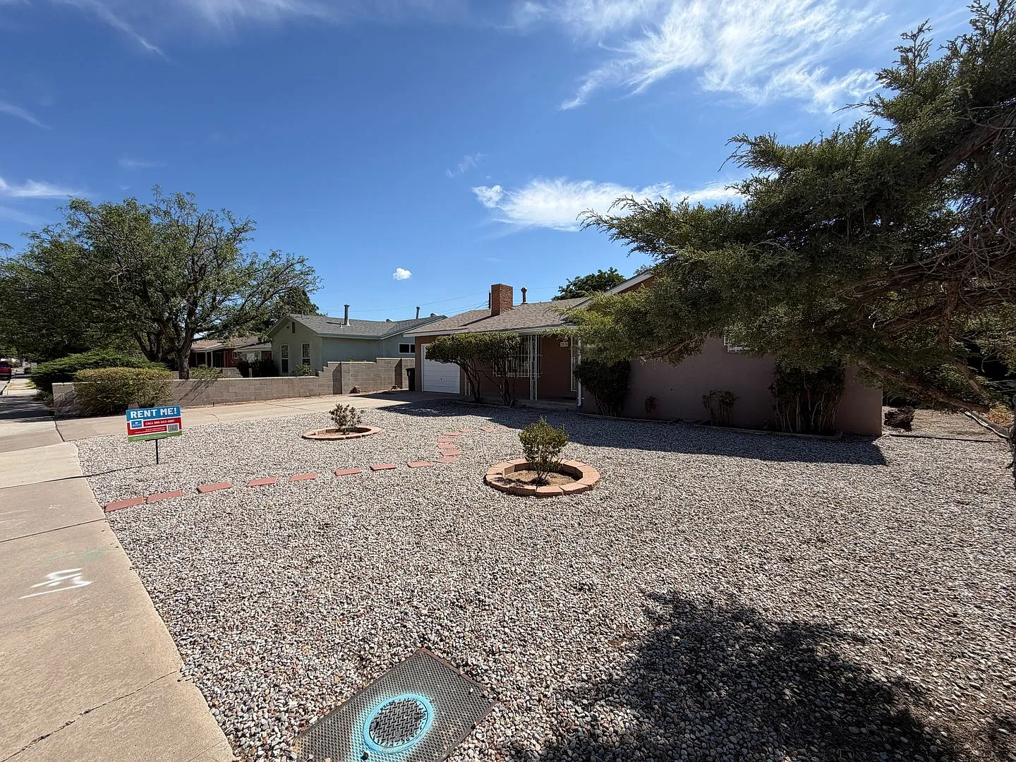 3 Bedroom Single Story Home Available Near San Mateo Blvd NE & Candelaria Rd NE! — Photo 2