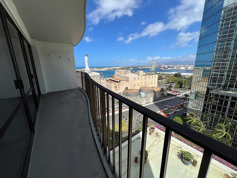 700 Richards St #1403 — Photo 14