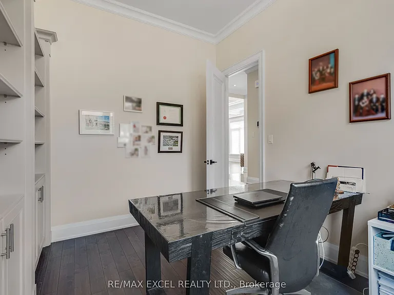49 Kenton Dr — Photo 16