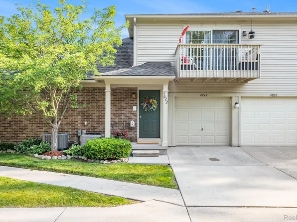 4022 Stonebridge, Holly, MI 48442