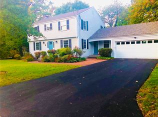 31 Lee Rd, Barrington, RI 02806