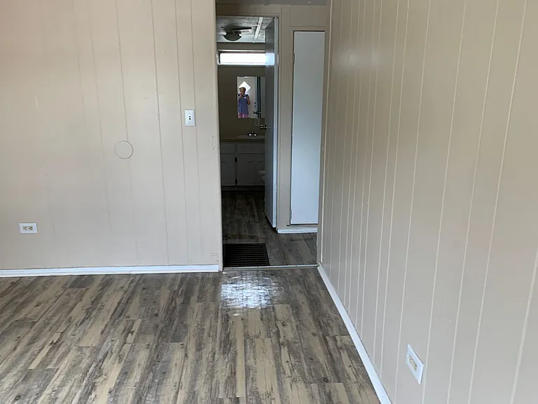 1505 Goodyear Ave #17-A — Photo 6