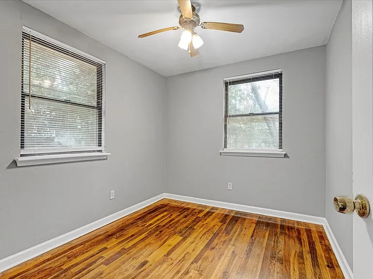 1666 Pepper Dr — Photo 13
