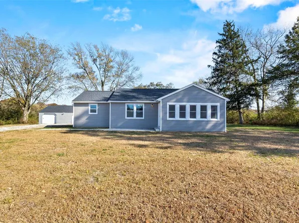 5108 Palestine Rd, Chester, IL 62233