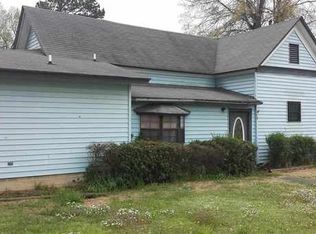 719 W Division St, Hope, AR 71801