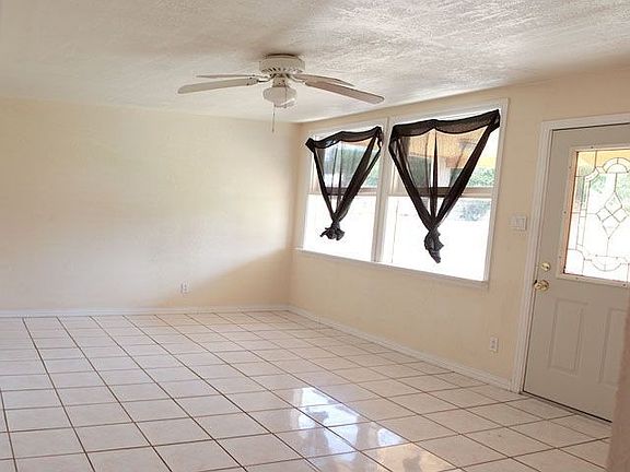 2nd image of 1700 Hamiel Dr