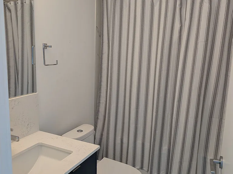 1606 Charles St #1606 — Photo 7