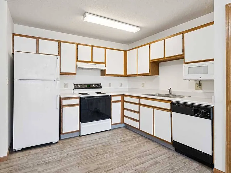 Abundant cabinetry and counter space help keep your kitchen organized, no matter your cooking style.