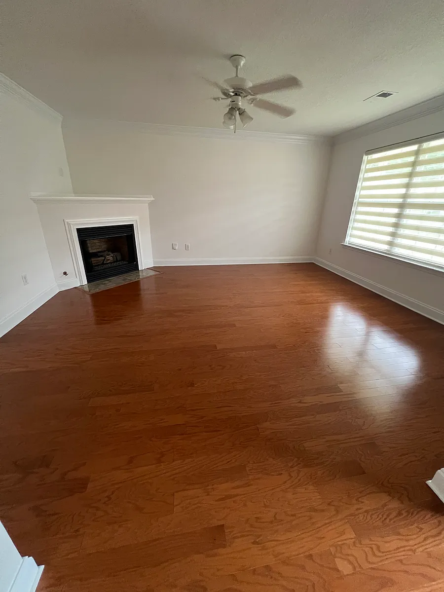 Building Photo - 139 Kingscreek Dr