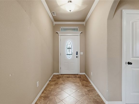 3rd image of 6011 S 38th St