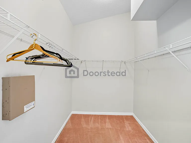1256 Jasmine Lake Dr — Photo 22