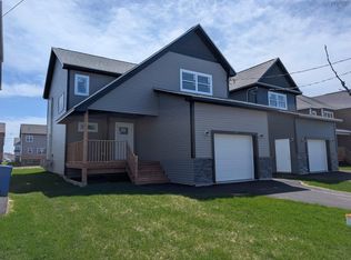 19 Brick Ln, Halifax, NS B3P0G4