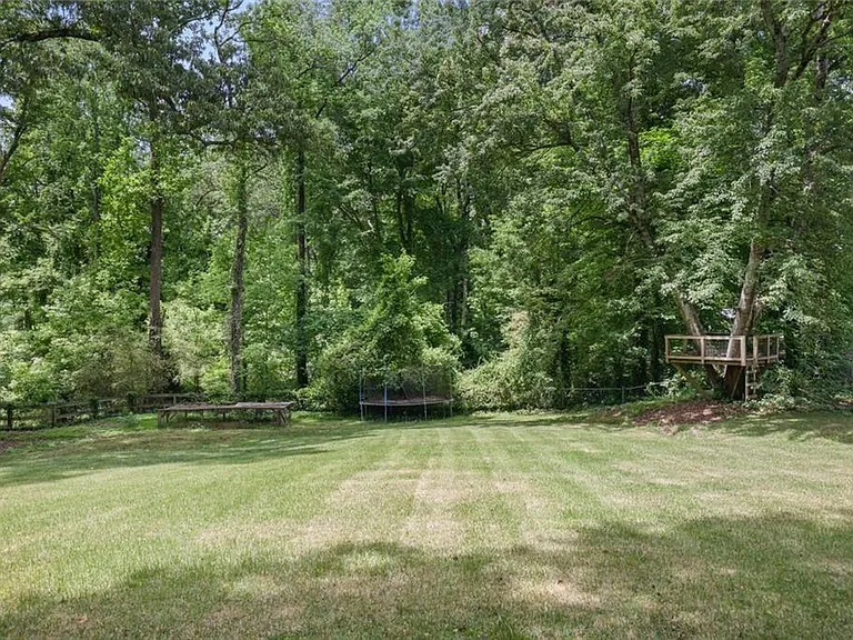2903 Old Sewell Rd — Photo 33