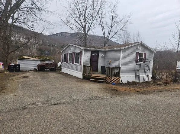 65 West St, Waterbury, VT 05676