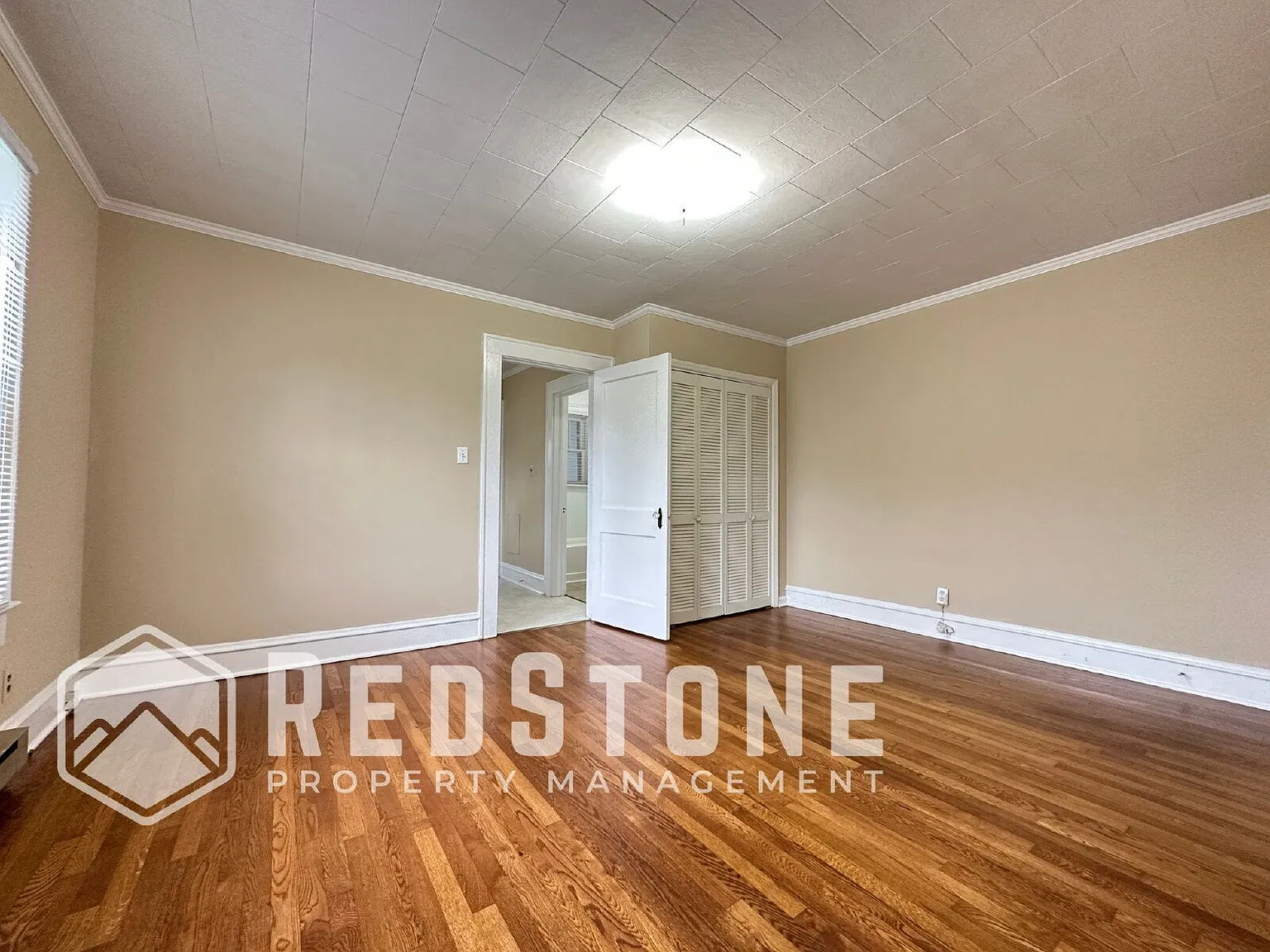 1 bed, 1.0 bath, $800 — Photo 4