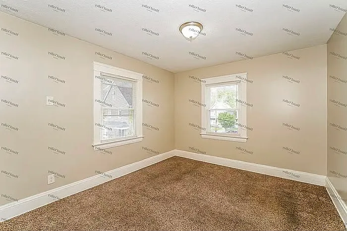 10811 Sprague Ave #1 — Photo 4