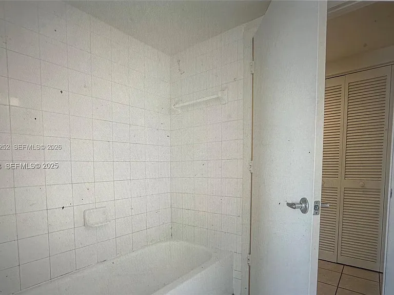 3020 NE 32nd Ave #817 — Photo 21