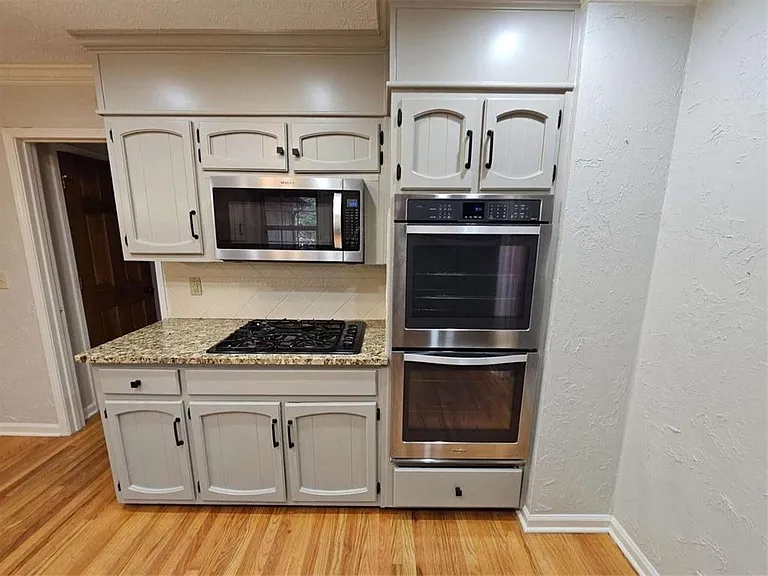 5525 Wedgewood Ct SW — Photo 9