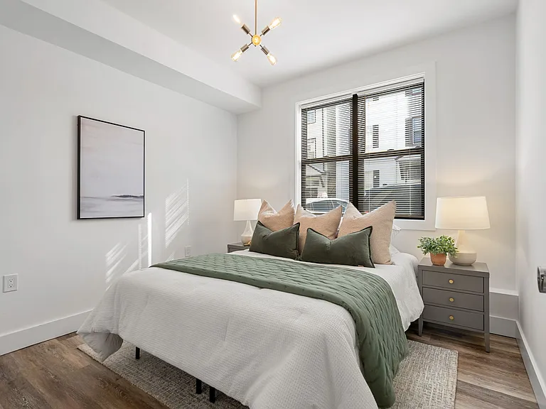 181 Bennington St #1 — Photo 8