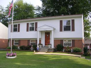 1081 Summit Dr, Louisville, KY 40229