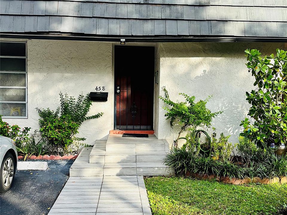 1st image of 458 NW 70th Avenue #403