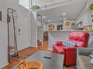 5608 Cougar Dr APT 226, Austin, TX 78745