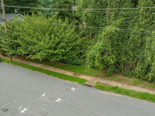 winston-salem-north-carolina-402770063 picture