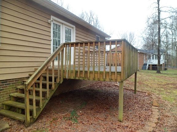 2nd image of 1527 Alberry Ave