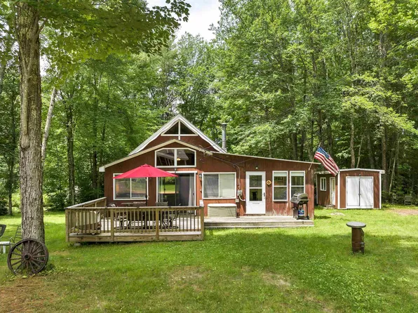 6 Wildwood Lane, Wolfeboro, NH 03894