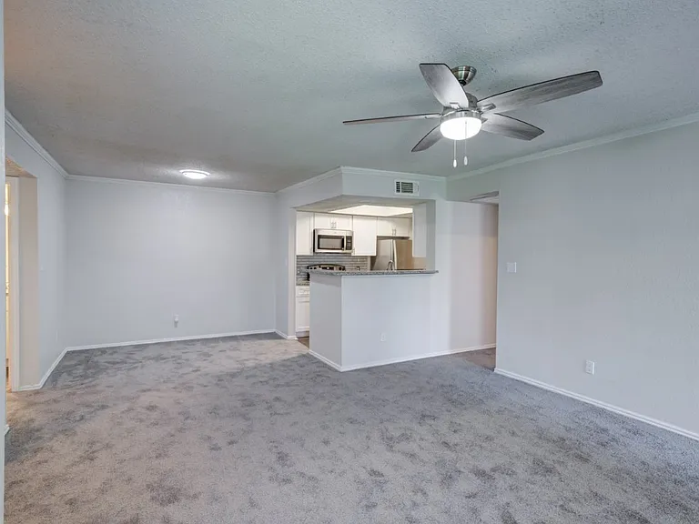 Peppertree Apartment Homes — Photo 4