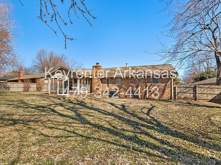 4100 Miller Dr — Photo 26