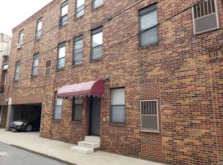 (Undisclosed Address), Philadelphia, PA 19147