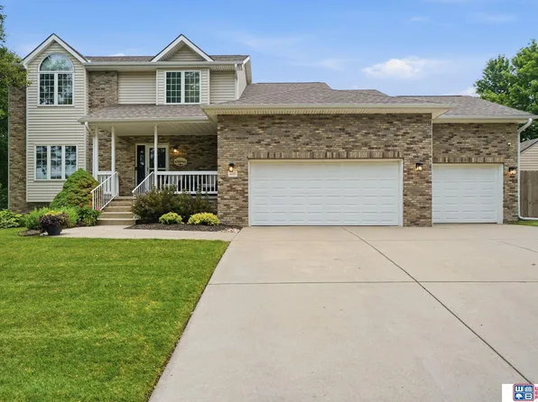 4800 Country Hill Rd, Lincoln, NE 68516