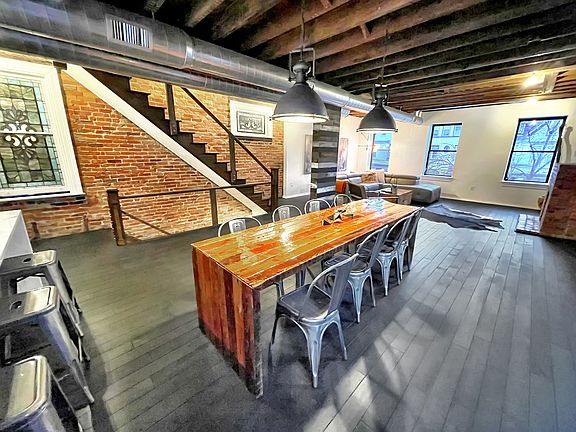 5th image of 5827 Alder St #2