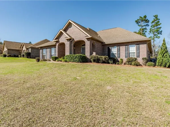 3434 Charleston Dr, Saraland, AL 36571