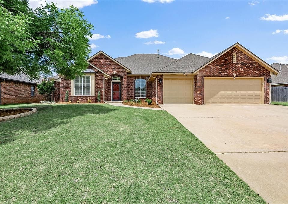 1st image of 2501 Brenton Dr