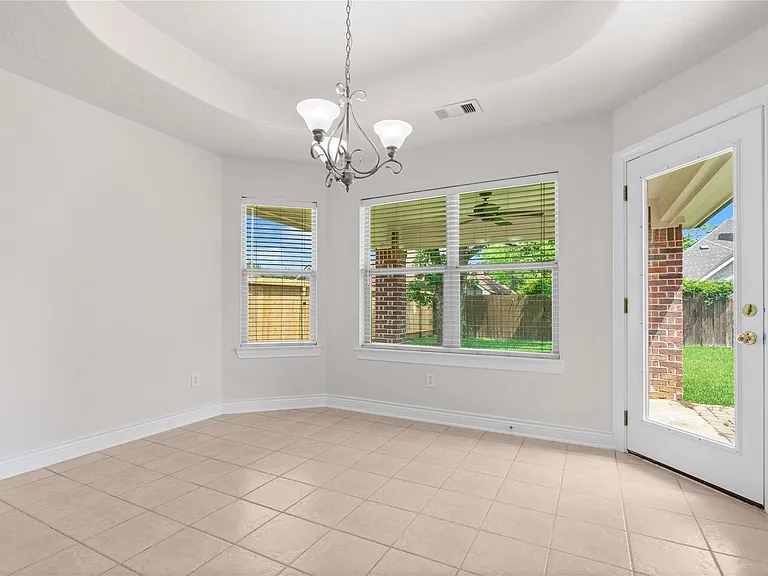 12222 Walden Rd — Photo 12