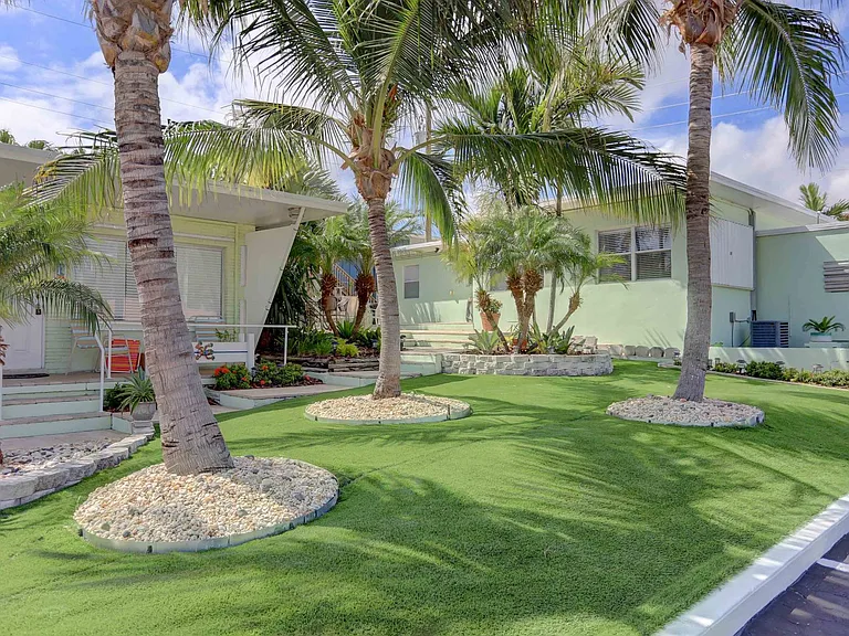 5019 N Ocean Blvd #12 — Photo 12