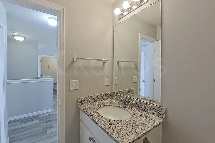 262 Christopher Street Ext — Photo 19