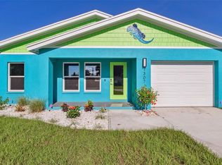 1307 53rd St S, Gulfport, FL 33707