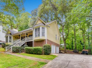 1057 Atherton Ln, Woodstock, GA 30189