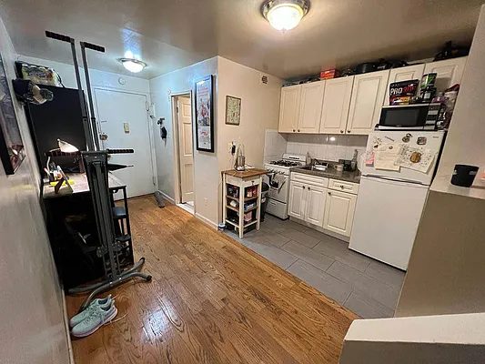 Rented by Best Apartments North Inc | media 18