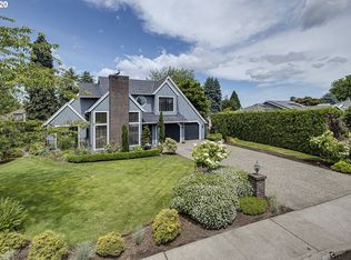 5651 NE Farmcrest St, Hillsboro, OR