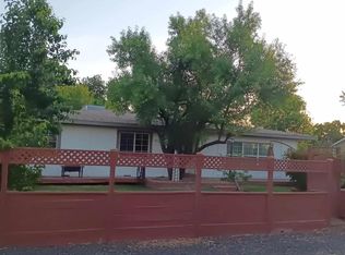 621 Lara Ln, Rio Linda, CA 95673