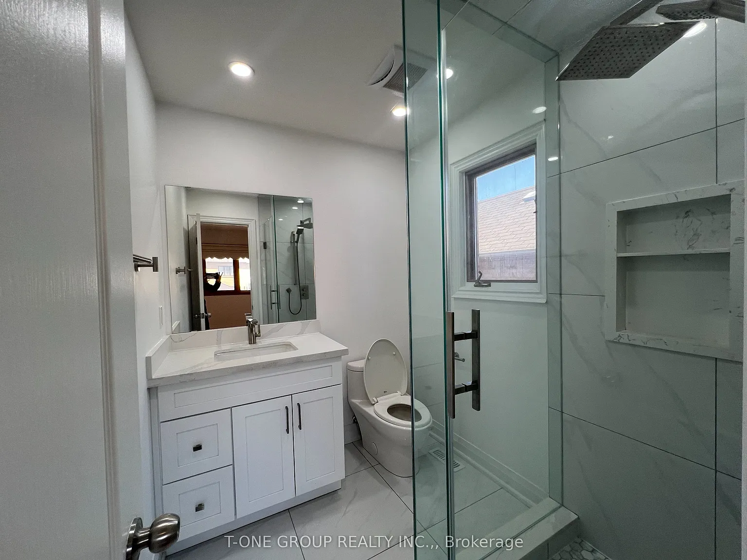 1 bed, $1,250 — Photo 4