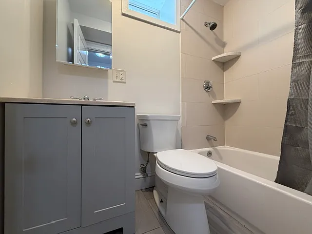 27 Commonwealth Ter #B — Photo 12